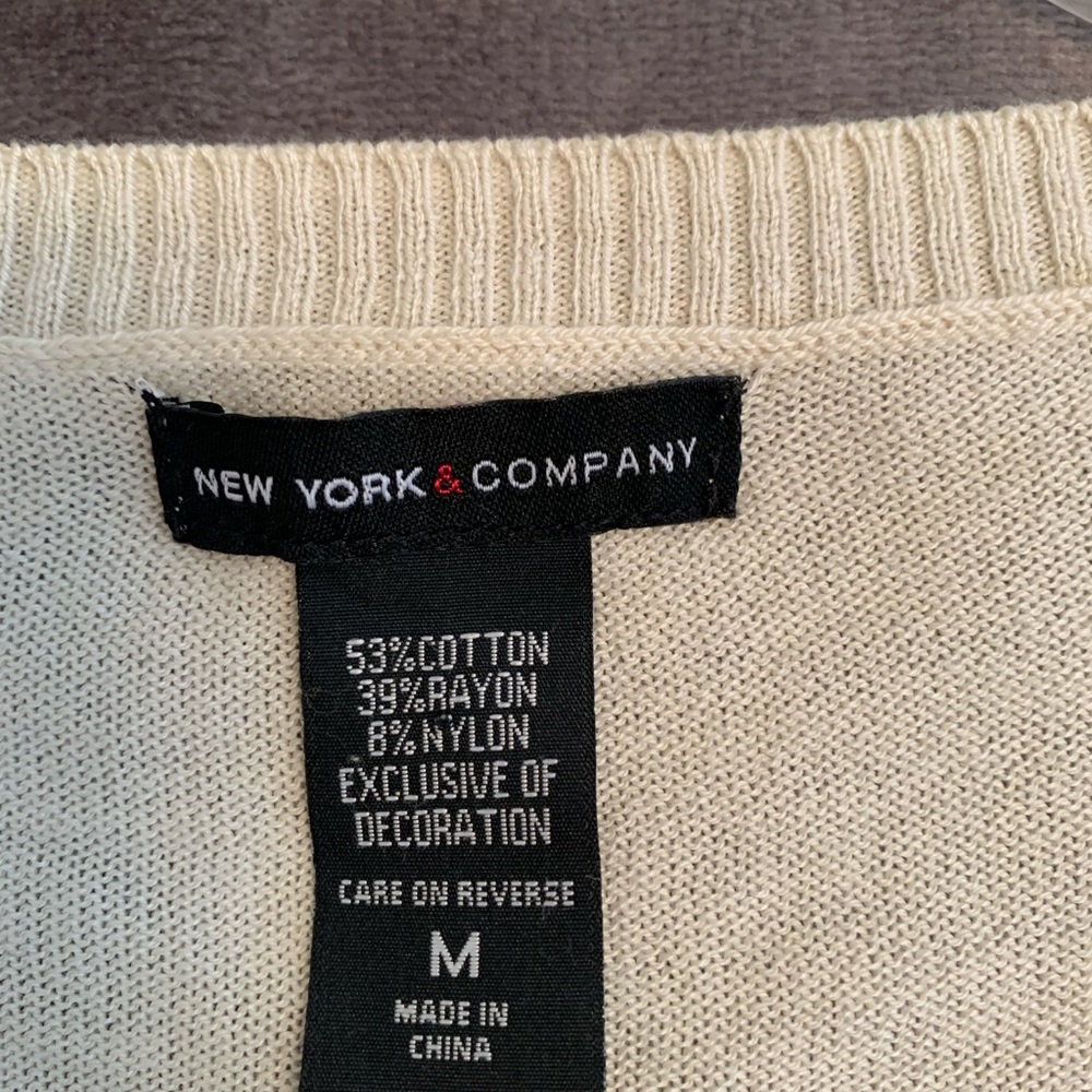 New York and Co. Ivory Floral Embellished Cardigan - Picture 4 of 11